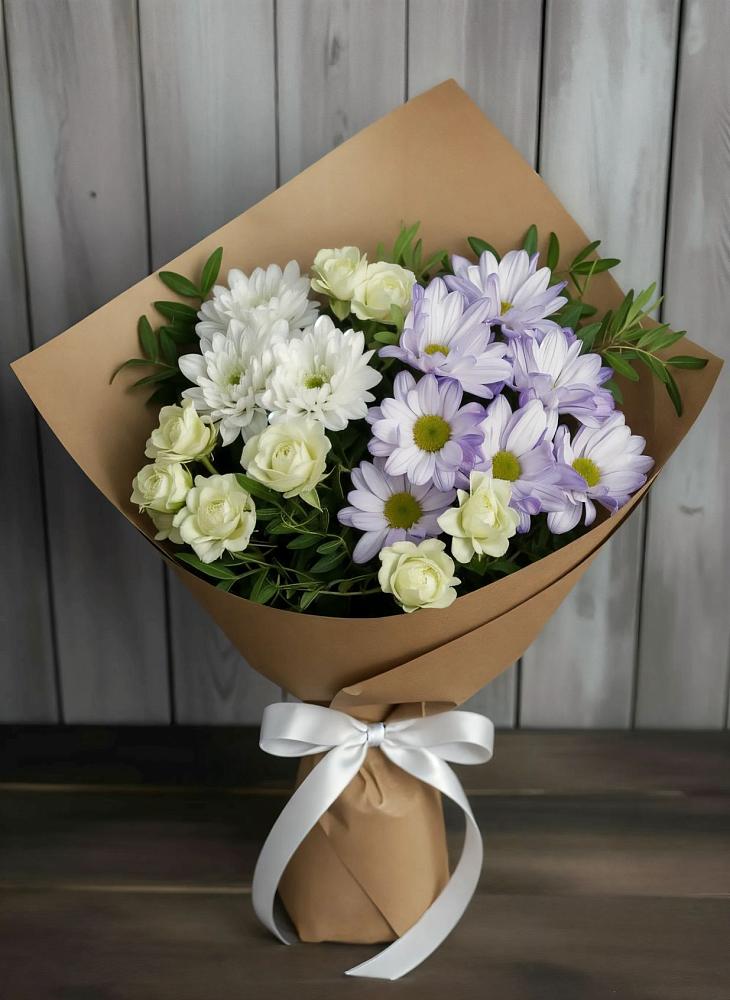 Букет цветов из: Хризантемы и Розы в Георгиевске