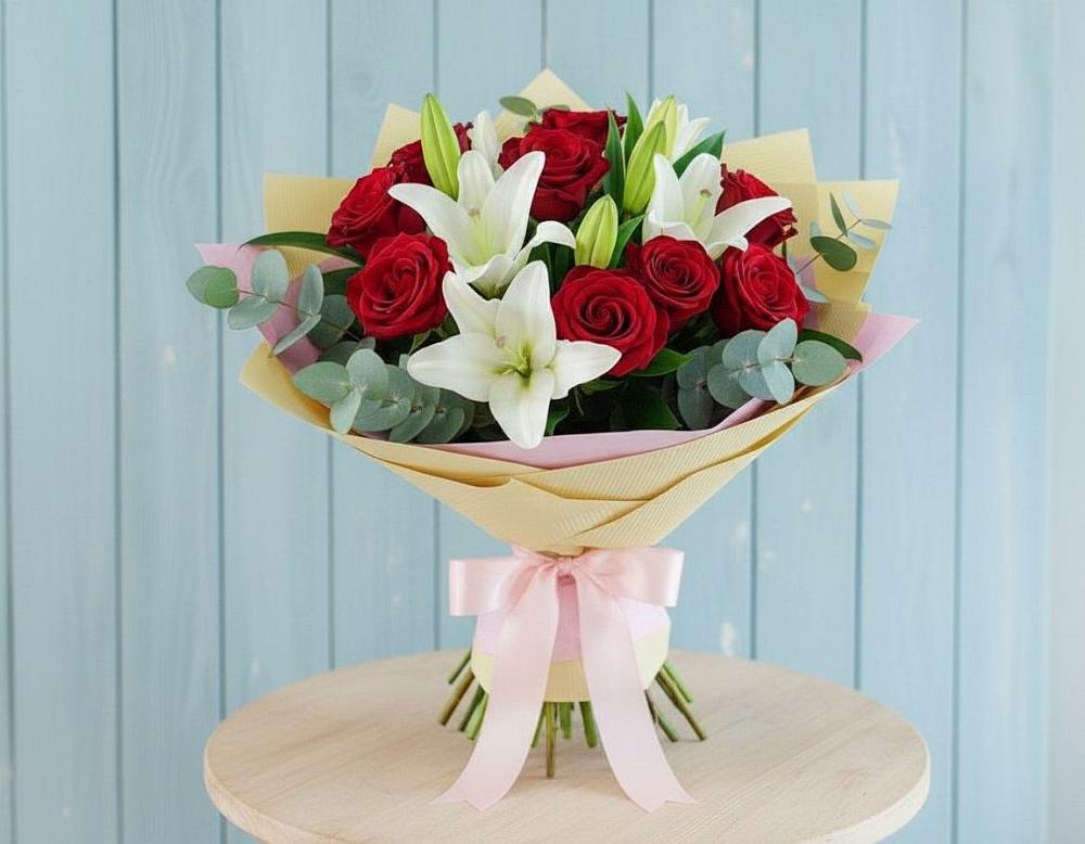 Букет цветов из: Лилии и Розы в Георгиевске